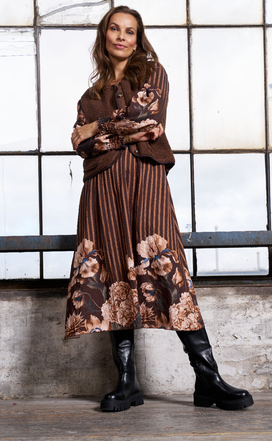 Abito Daiana Brown Collection